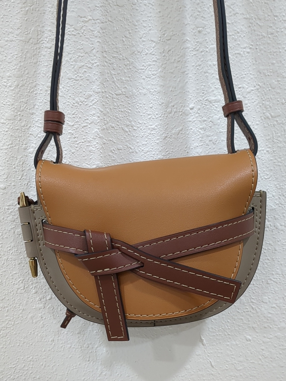 Women’s Saddle Crossbody Bag in Tan & Brown Faux Leather